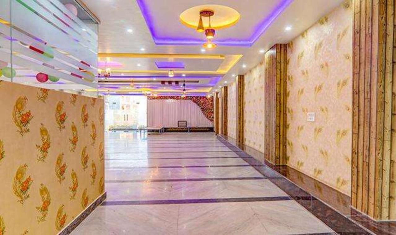 Hotel FabExpress SS Grand Banthra Sikandarpur Exterior foto